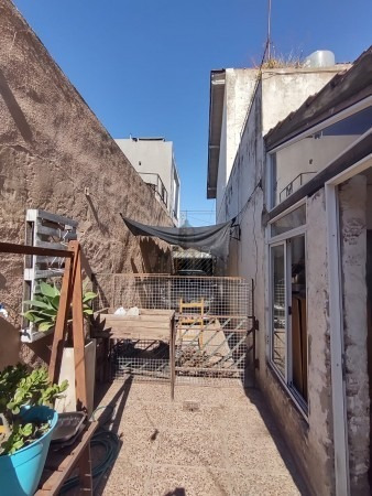 Imagen 5 de 27 de Venta - Casa - Lote Propio - Con Local - Garage - 5 Ambientes - Jose Ingenieros - Tres De Febrero
