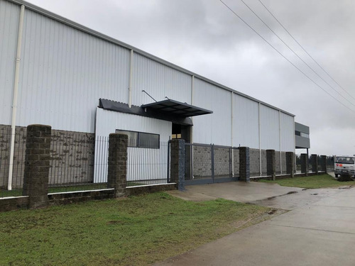 Excelente Deposito 2650mts Parque Industrial Cañuelas