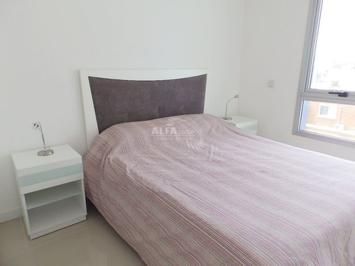 Imagen 10 de 30 de Apartamento 2 Dormitorios 2 Baños En Punta Del Este. Alquiler Anual - Punta Del Este Brava