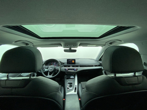 Imagen 14 de 18 de Audi A4 2.0 T L/16 190hp S-tronic