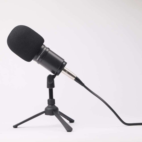 Kit Para Podcast Zoom Zdm-1 Pmp Podcast Mic Pack + Cor Preto