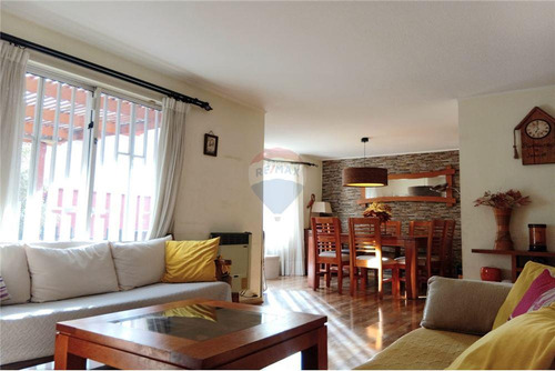 Espaciosa Casa 3d+3b En Lo Campino