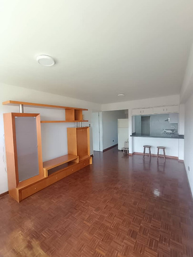 Alquilo Apartamento Lomas De Bello Monte Um