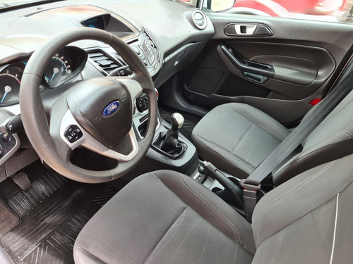 Ford Fiesta Kinetic Design 1.6 Sedan S Plus 120cv