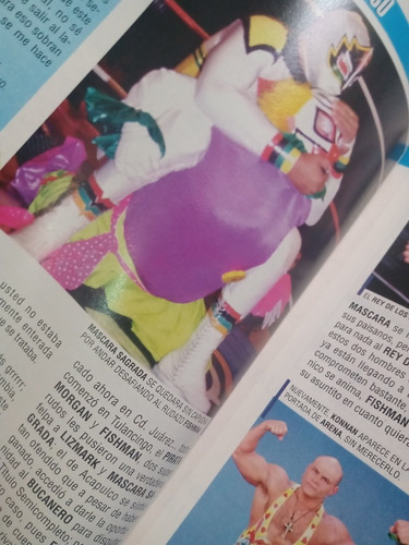 Imagen 4 de 7 de Revista Arena 1994 Konnan Y Las Nenas Máscara Sagrada