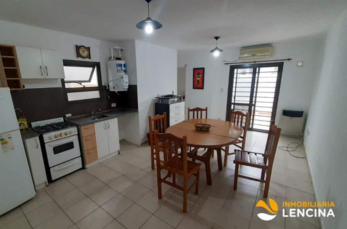 Imagen 4 de 11 de Departamento En Venta - 1 Dormitorio C/cochera - Carlos Paz