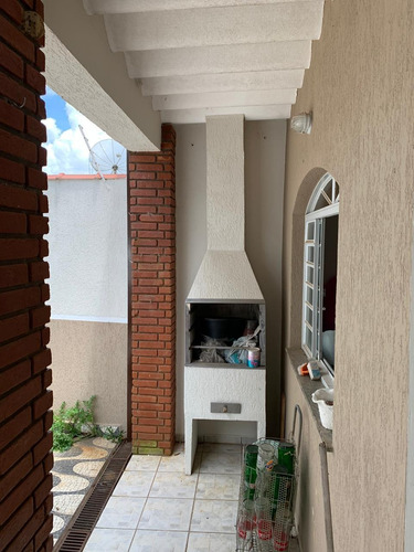 Imagem 3 de 14 de Casa Em São Roque 3 Dormitórios Uma Suite Garagem 8 Carros