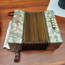 Comprar Acordeón Hohner 21 Botones 8 Bajos