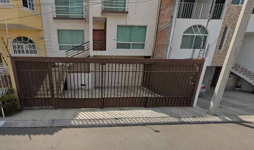 Oportunidad De Inversión, Venta De Casa En Tejada, Querétaro. Remate Bancario