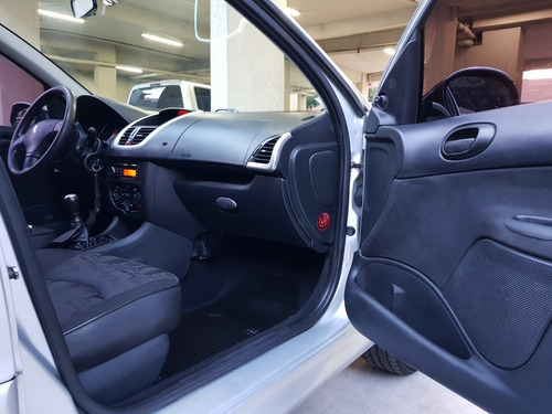 Peugeot 207 Hdi (diesel) 2011 , 125.000 Km ,excelente,5 Pts.