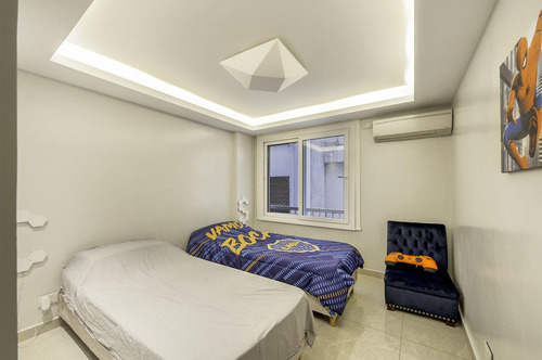 Billinghurst Y Av. Del Libertador, Piso 262m2, Reciclado De Categoria