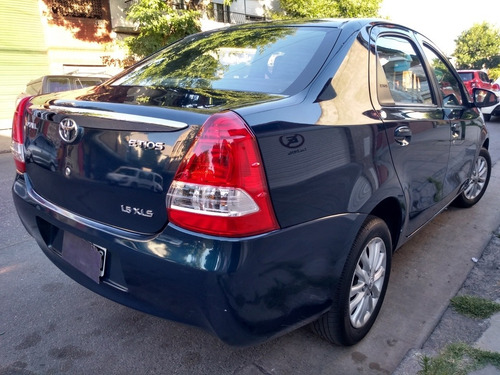 Toyota Etios 1.5 Sedan Xls 2015