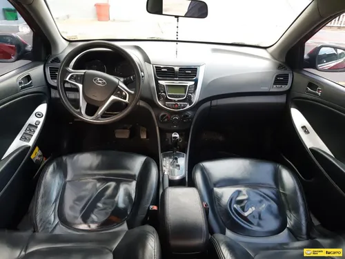 Hyundai I25 1.6cc Tp Aa 4x2