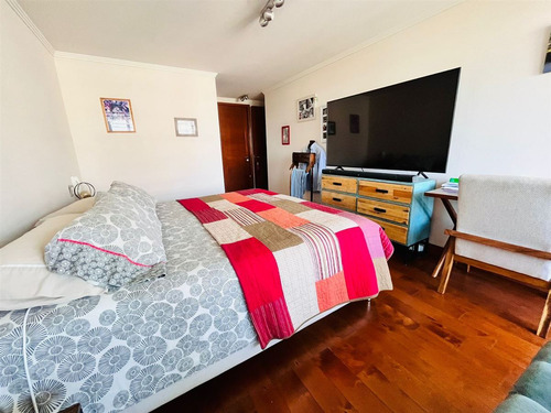 Departamento En Venta De 4 Dormitorios En Las Condes
