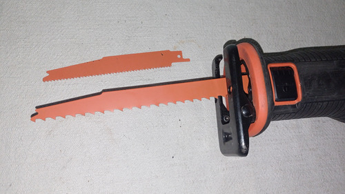 Sierra Sable Black Decker Reciproca Adaptada (solo Maquina) (Usado)