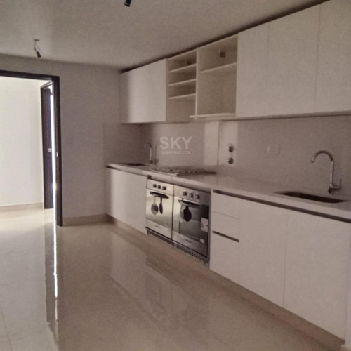 Venta Departamento De 4 Ambientes En Barrio Norte
