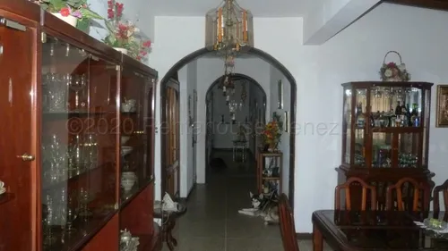 Edificio En Venta - Mls #24-5444