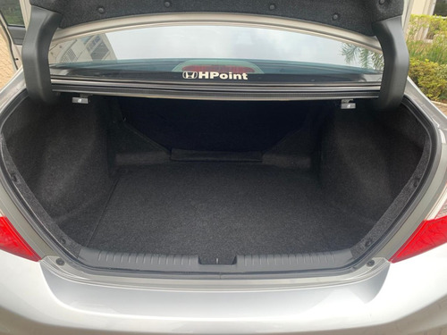 Honda Civic 2.0 LXR 16V FLEX 4P AUTOMÁTICO