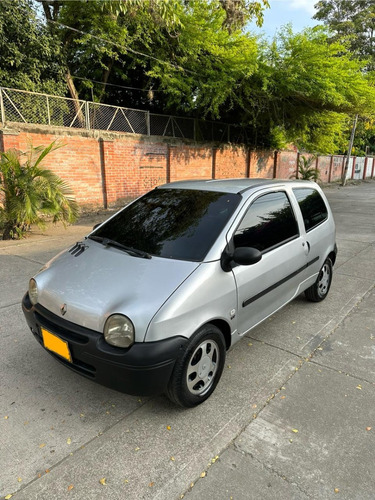 Renault Twingo 1.2 U Authentique 75 hp