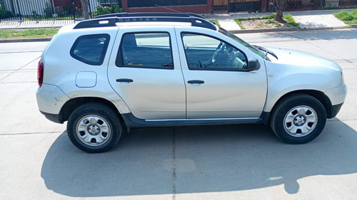 Renault Duster Expression 4x2 Mt F2