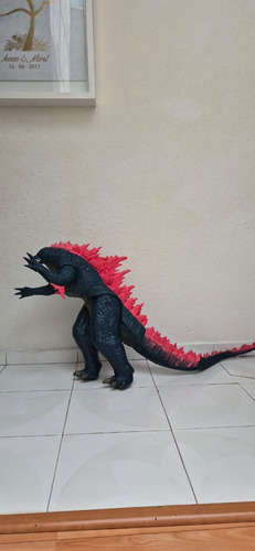 Figura Godzilla Titan 60 Cm Playmates Godzilla Vs Kong (Usado)