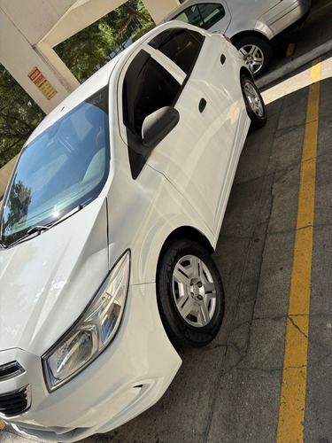 Chevrolet Onix 1.0 Joy 5p