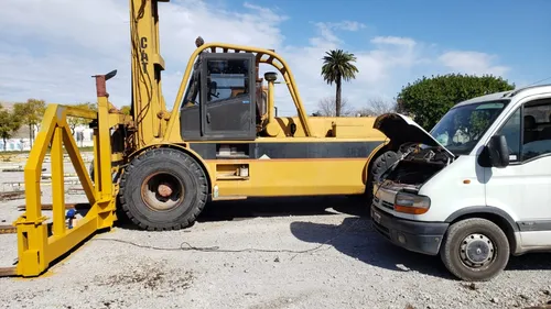 Autoelevador Caterpillar Ah60 30 Toneladas