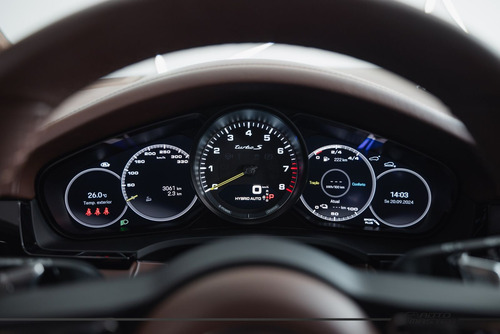 Porsche Cayenne Turbo S E-Hybrid 4.0 V8 680cv