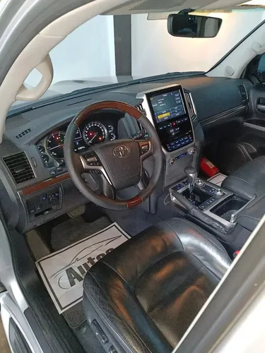 Toyota Land Cruiser 200 Lc200 2017 4.6 Vx