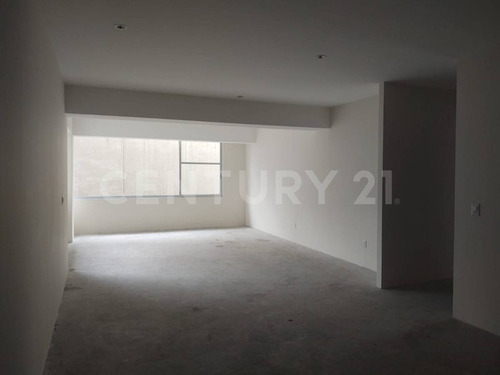 Venta De Departamento En Lomas De Chapultepec
