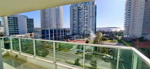 Venta Lindo Apartamento Vista Al  Mar Playa Mansa, Gala Tower