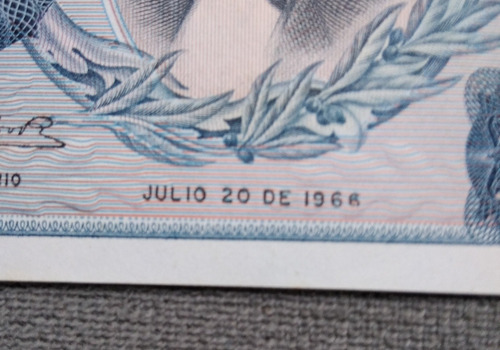 Billete De 1 Peso Con Error Último Número Del Año 