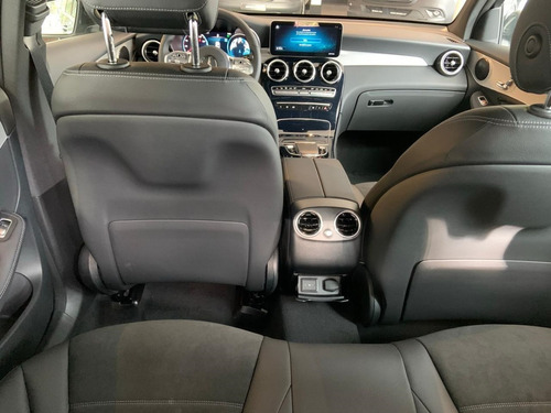 Imagen 5 de 13 de Mercedes Benz Glc 300 Coupe Negra !!!