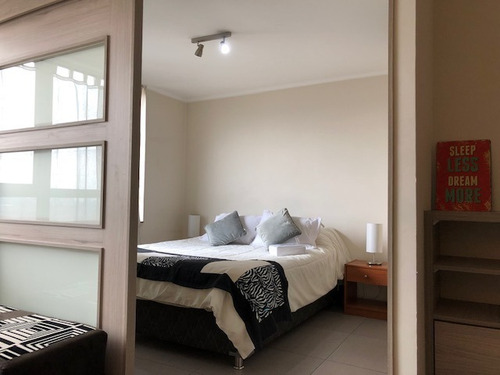 Venta 1d 1b 1bod / Tucapel Jiménez / Metro Sta Ana