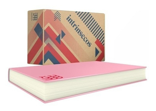 Livro Susan Não Quer Saber Do Amor Edição Especial Com Brindes E Revista Do Clube Intrínsecos Sarah Haywood Intrínseca