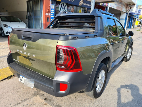 Imagen 4 de 9 de Renault Duster Oroch Outsider 2017
