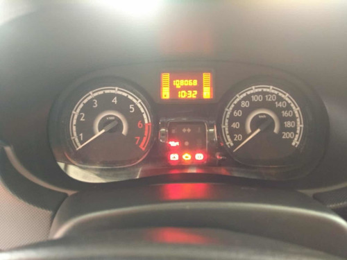 Renault Sandero 2014 1.0 16v Authentique Hi-flex 5p