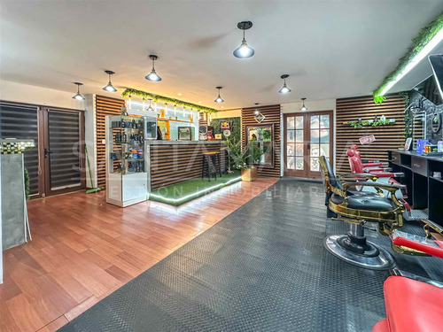 Venta Local Comercial Av. Cataluña, Concepción