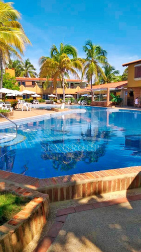 Imagen 18 de 19 de Yohandys Vende Hotel En Chichiriviche Estado Falcon