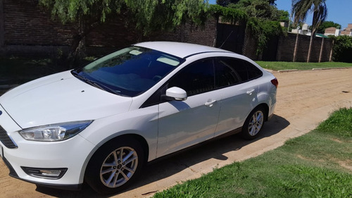 Ford Focus III 1.6 Sedan S