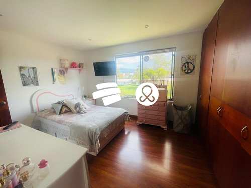 Casa En Conjunto Cerrado En Venta En Chía 4 Habitaciones