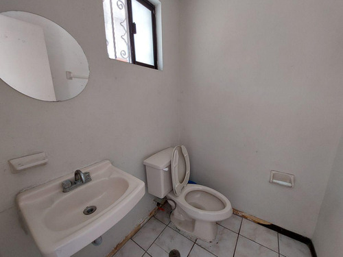 Casa En Venta En Fraccionamiento Torremolinos En Guadalupe Nuevo Leon