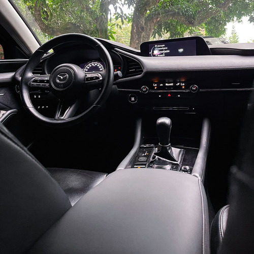 Mazda 3 Grand Touring B2+