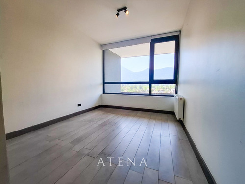 En Venta Departamento Tríplex En Vitacura