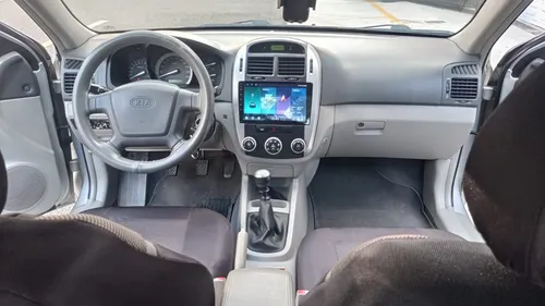 Kia Cerato 1.6 Lx
