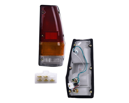 Calavera Derecha Mitsubishi L200 1979 1980 1981 1982