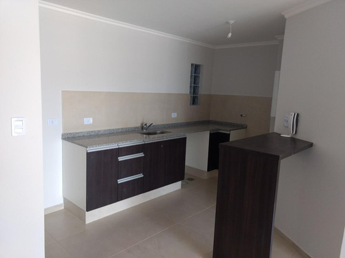 Vendo Departamento 1 Dormitorio En El Centro De Córdoba A Metros De Cañada