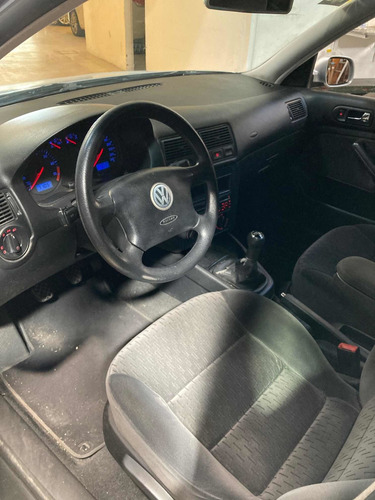 Volkswagen Golf 1.6 Comfortline 2004