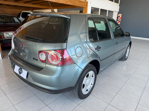 Volkswagen Golf 1.6 Advance