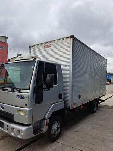 Ford Cargo 815 E Unico Dono Baixo Km Ano 10 Com Bau